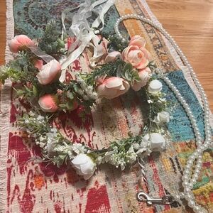 Floral dog collars with pearl leash